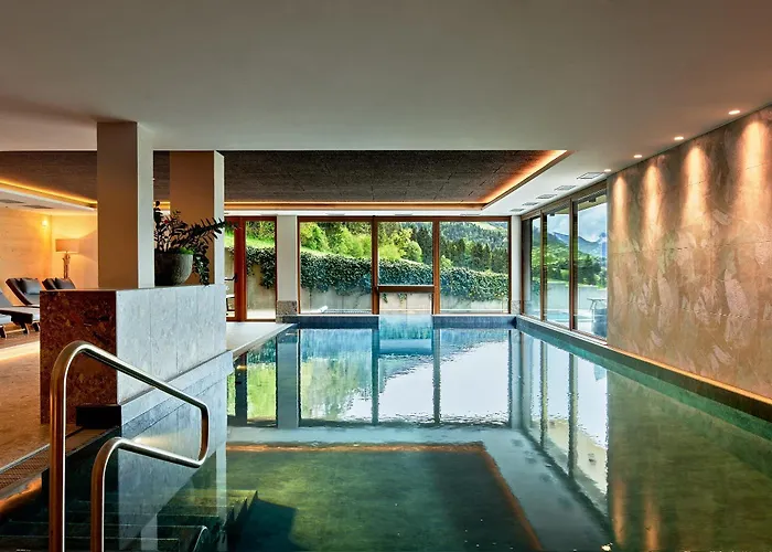 Hotel con piscina: Naturhotel Die Waldruhe Gmbh