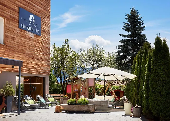 Hotel con piscina: Naturhotel Die Waldruhe Gmbh